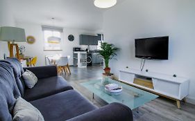 Le Tamaris, Garage privé hauteur limitée, Calme, Confort